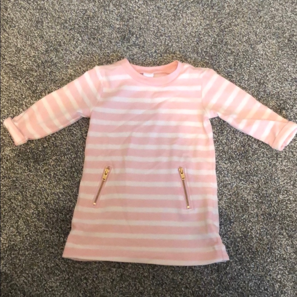 Infants dress